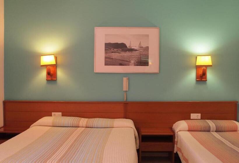 فندق فئة نجمة واحدة El Castell