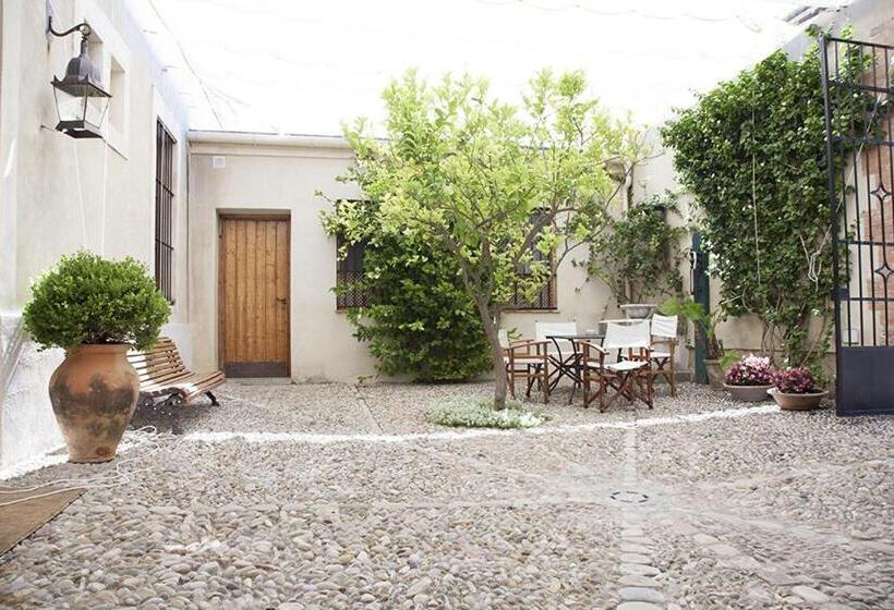 هتل Casa Viña De Alcántara