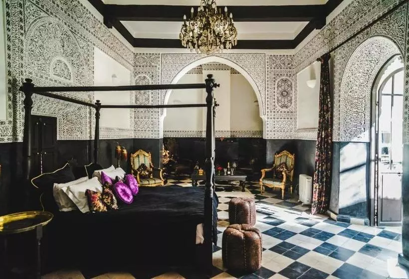 هتل Riad Dar Jaguar