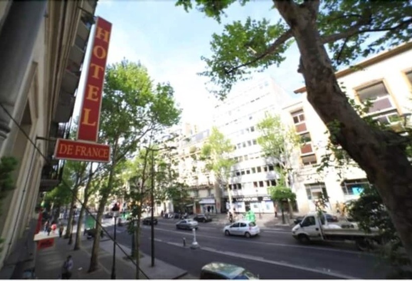 هتل De France 18
