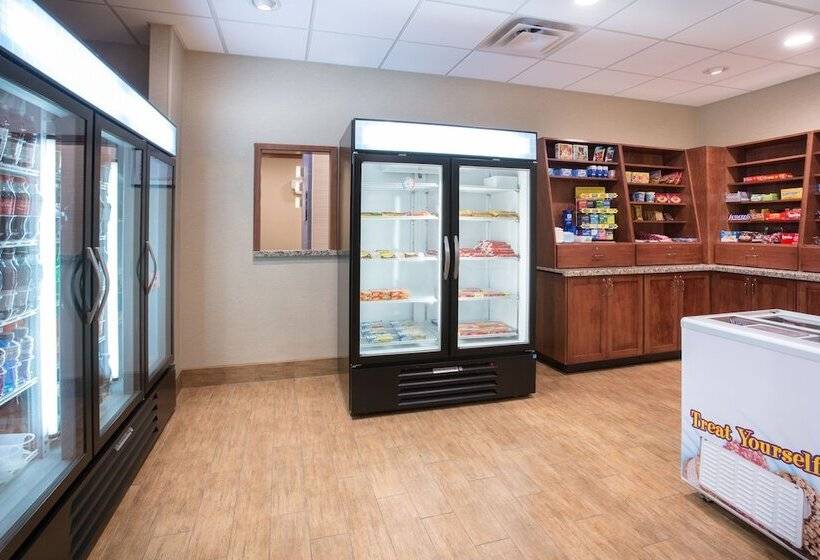 בית מלון כפרי Holiday Inn Express & Suites Glendive, An Ihg