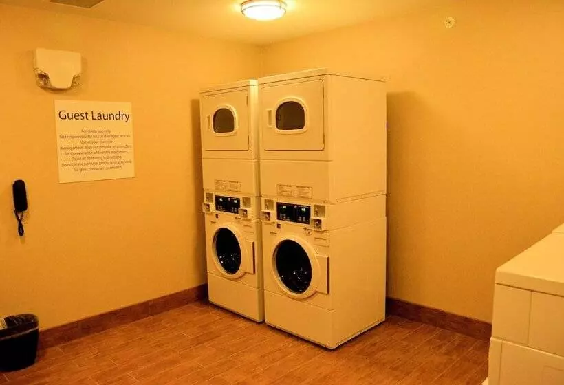 호텔 Holiday Inn Express & Suites Glendive, An Ihg