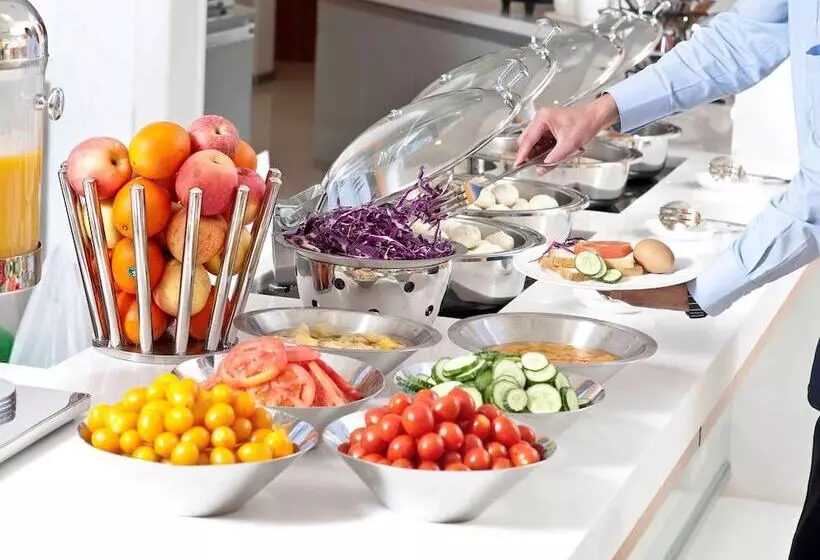 هتل Ibis Ambassador Seoul Insadong Myeongdong