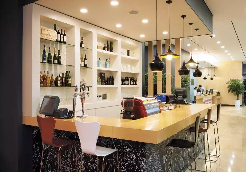 هتل Ibis Ambassador Seoul Insadong Myeongdong