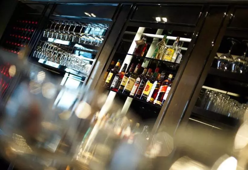 هتل Odette En Ville