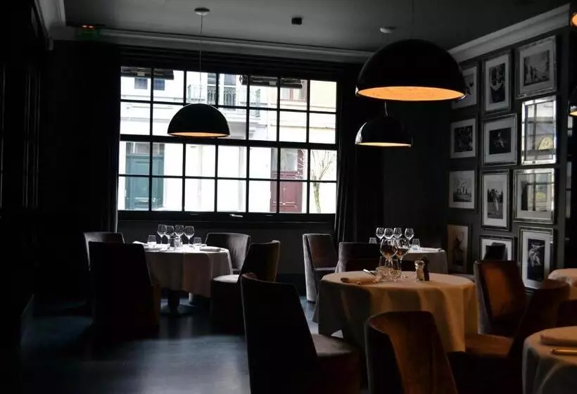 هتل Odette En Ville