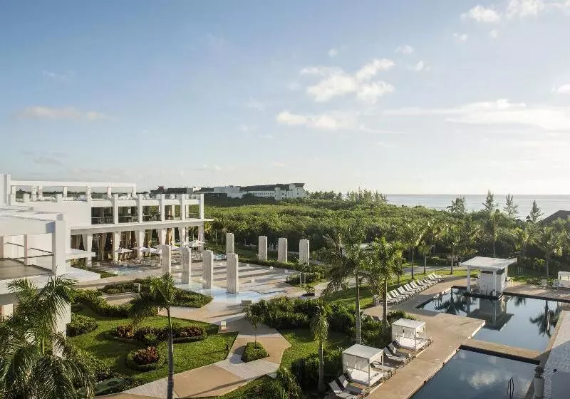 ホテル Platinum Yucatan Princess - Adults Only - All Inclusive