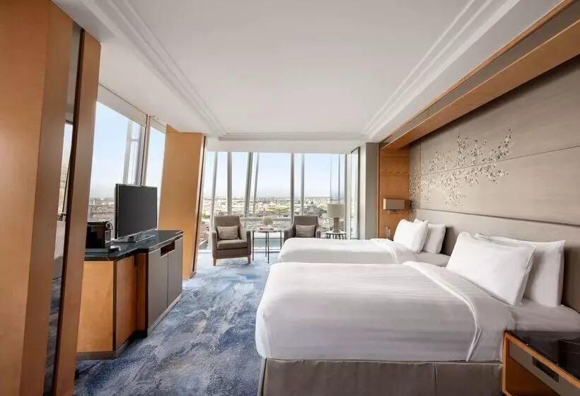 Hotel Shangrila The Shard, London