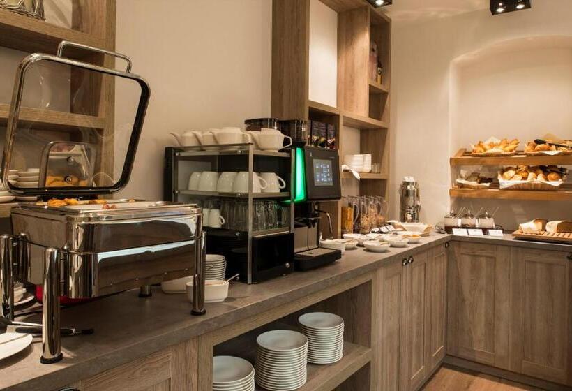 Via Regia   Vias Hotels