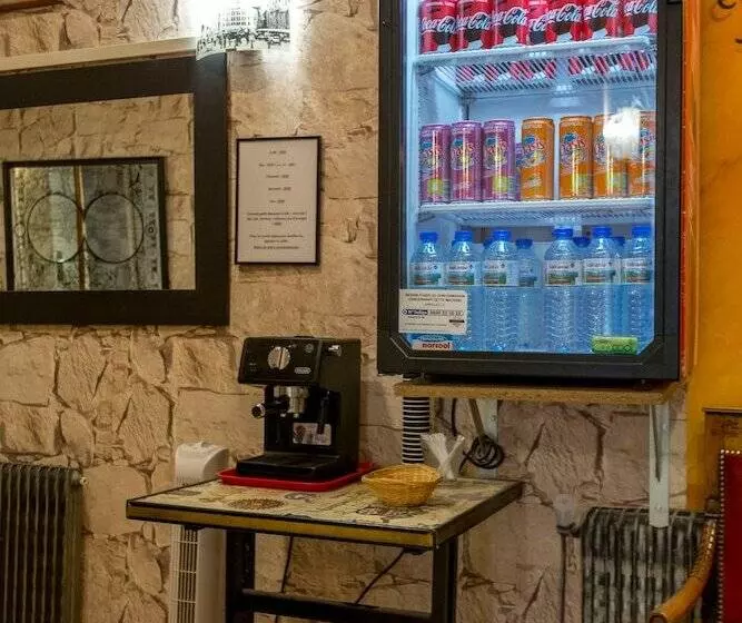 Victory Hotel Galou