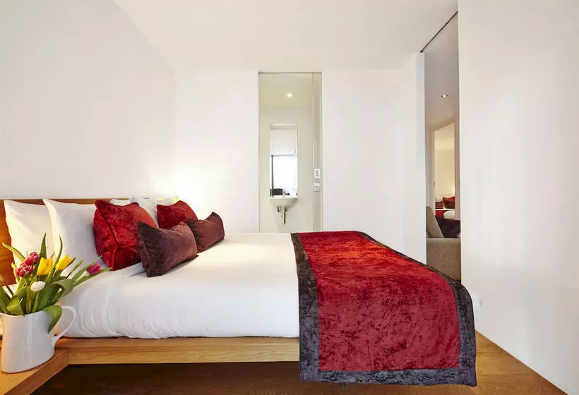 Go Native Tower Bridge