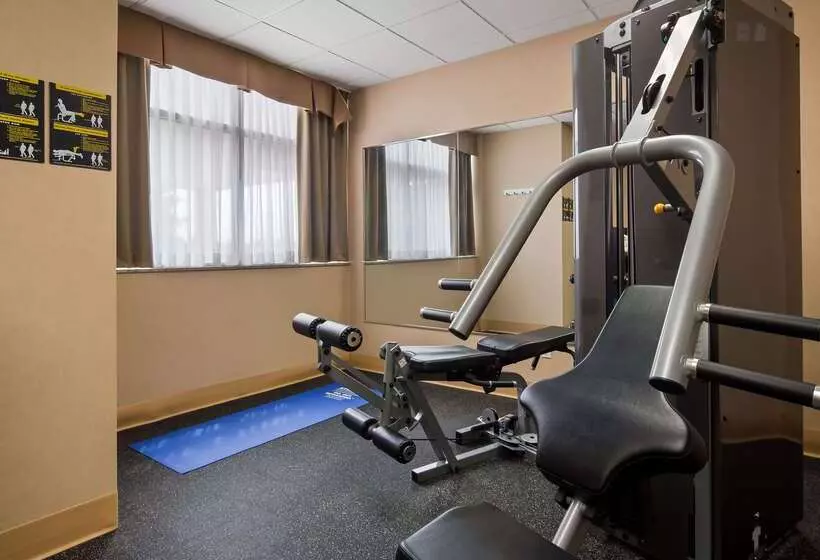 Отель Best Western Plus Fergus