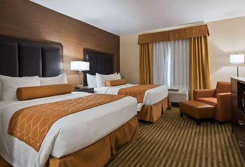 Отель Best Western Plus Fergus