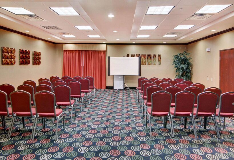 ホテル Comfort Suites Kilgore