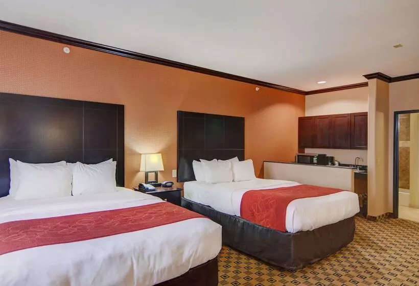 בית מלון כפרי Comfort Suites Kilgore