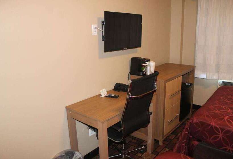 فندق Days Inn By Wyndham Brooklyn Borough Park