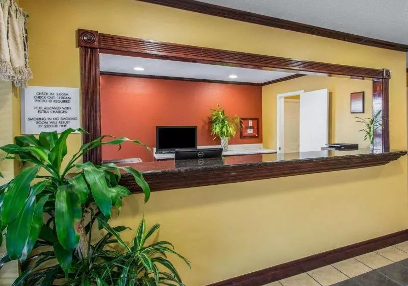 Hotelli Econo Lodge Defuniak Springs I10