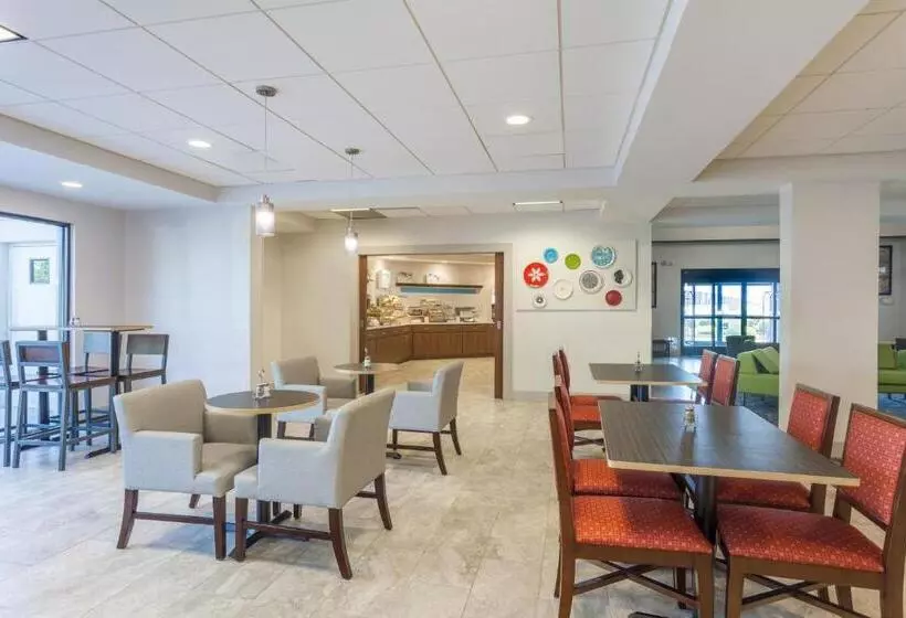 ホテル Holiday Inn Express & Suites Augusta West - Ft Gordon Area, An Ihg
