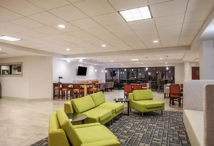 ホテル Holiday Inn Express & Suites Augusta West - Ft Gordon Area, An Ihg