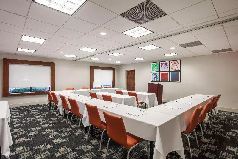 ホテル Holiday Inn Express & Suites Augusta West - Ft Gordon Area, An Ihg