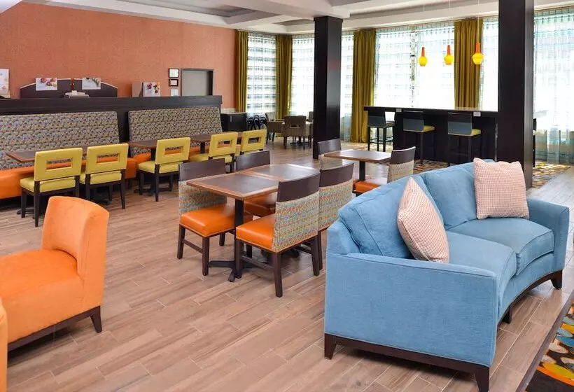 ホテル Holiday Inn Express & Suites Austin South, An Ihg
