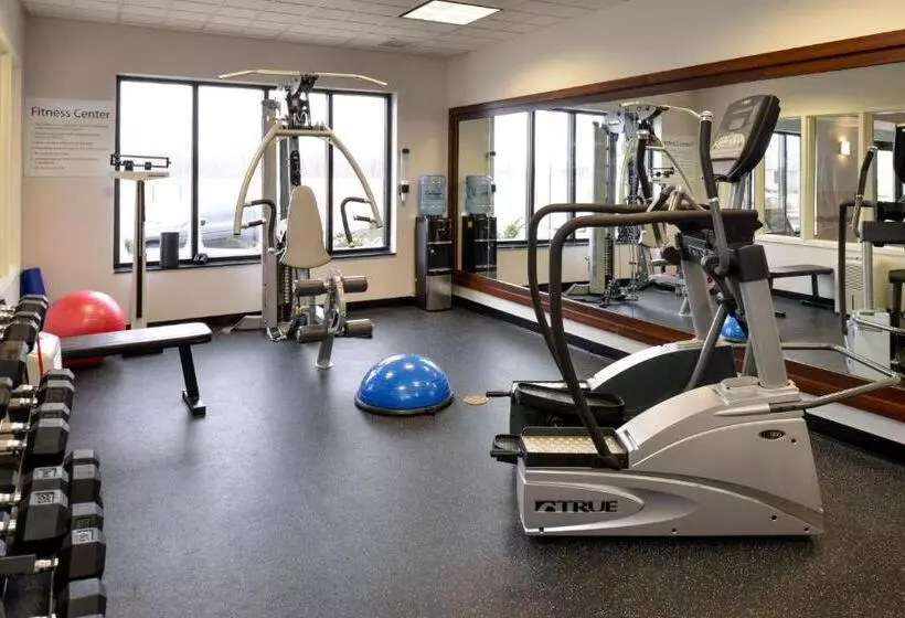 Otel Holiday Inn Express & Suites Greenfield, An Ihg