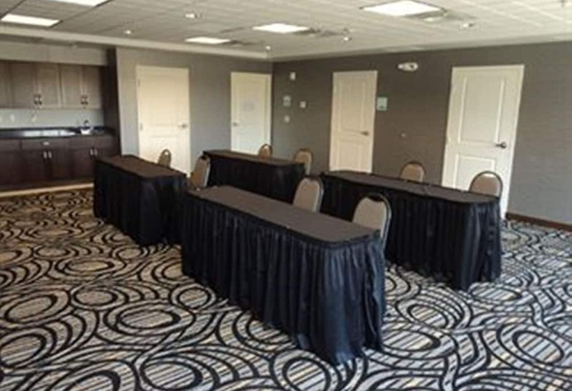 호텔 Holiday Inn Express & Suites Greenfield, An Ihg