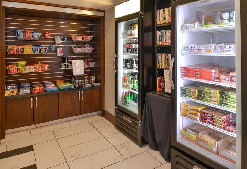 호텔 Holiday Inn Express & Suites Greenfield, An Ihg