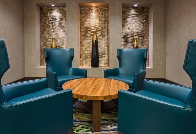 هتل Holiday Inn Express & Suites Midland South I 20, An Ihg