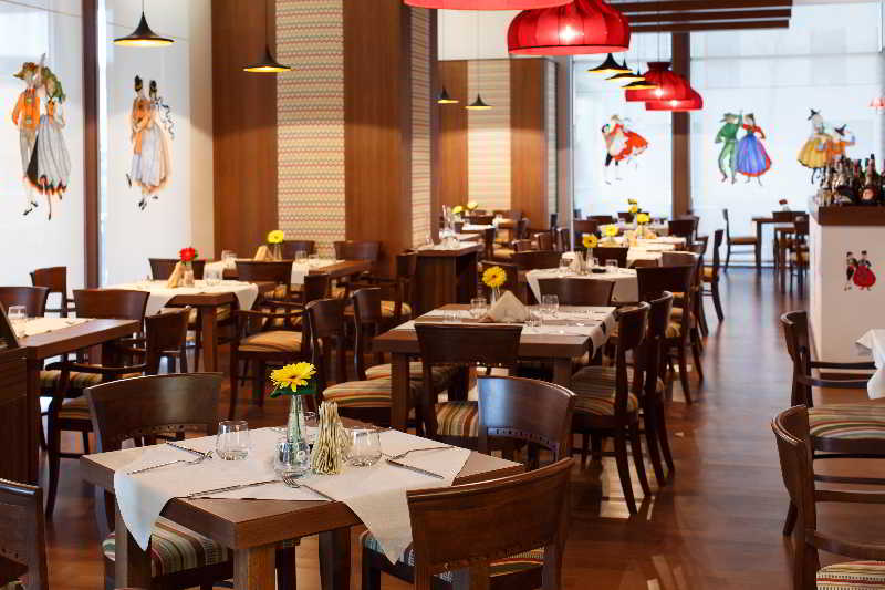 בית מלון כפרי International Iasi