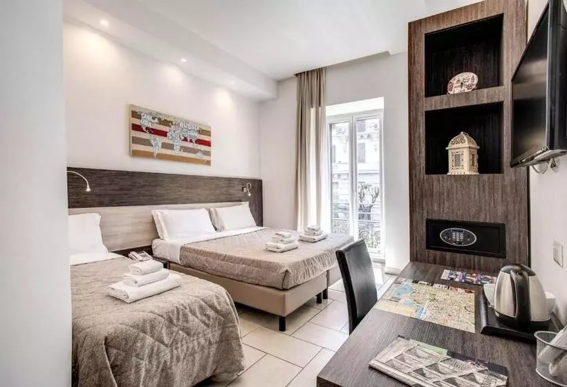 Hotelli Napoli Suite