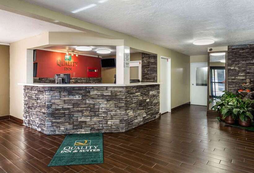 فندق Quality Inn Downtown