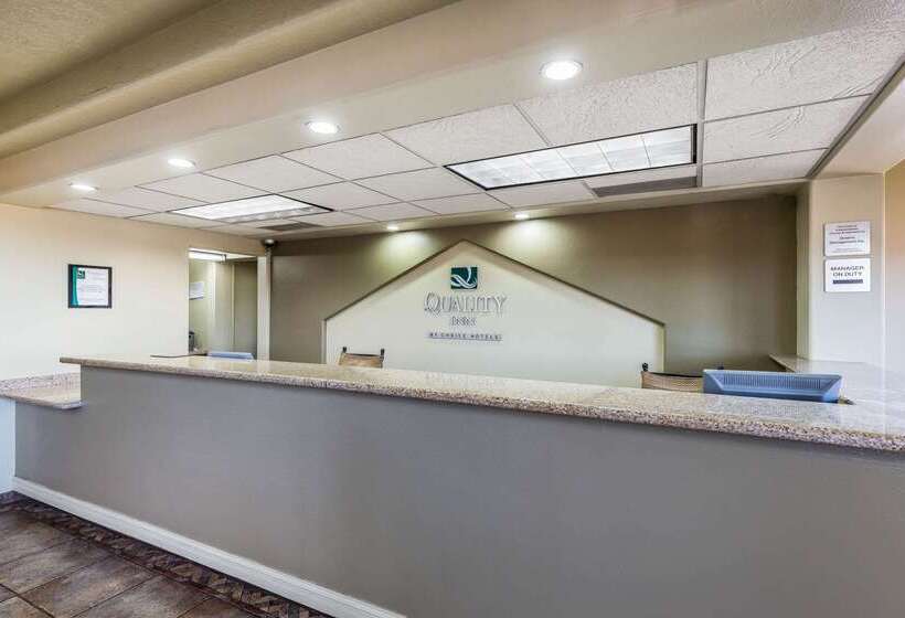 فندق Quality Inn