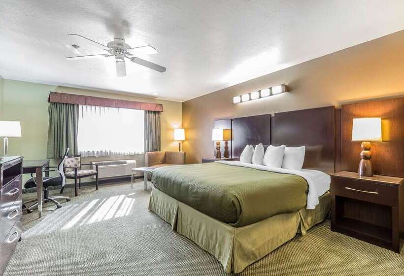 فندق Quality Inn