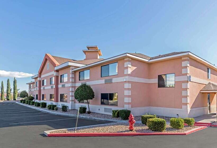 فندق Quality Inn