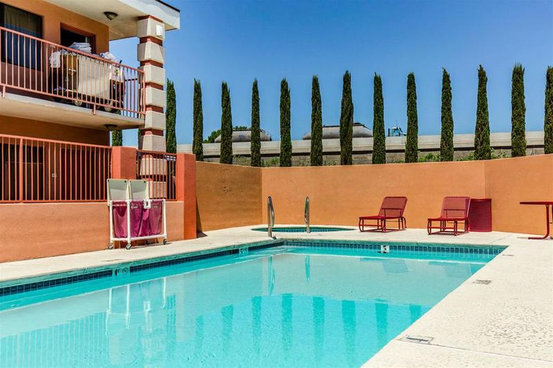 فندق Quality Inn