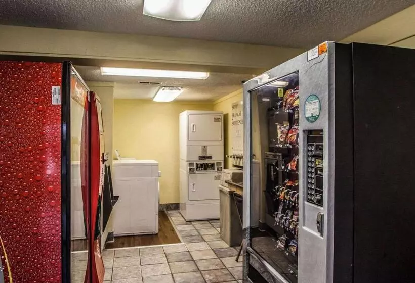 ホテル Relax Inn Saint Charles