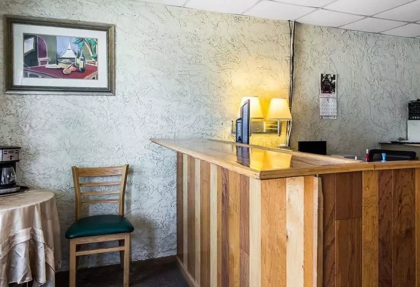 酒店 Rodeway Inn Surfside Beach