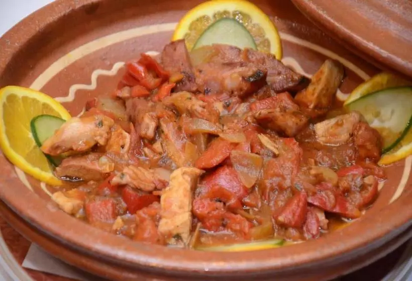 فندق Rooms Konak Mikan