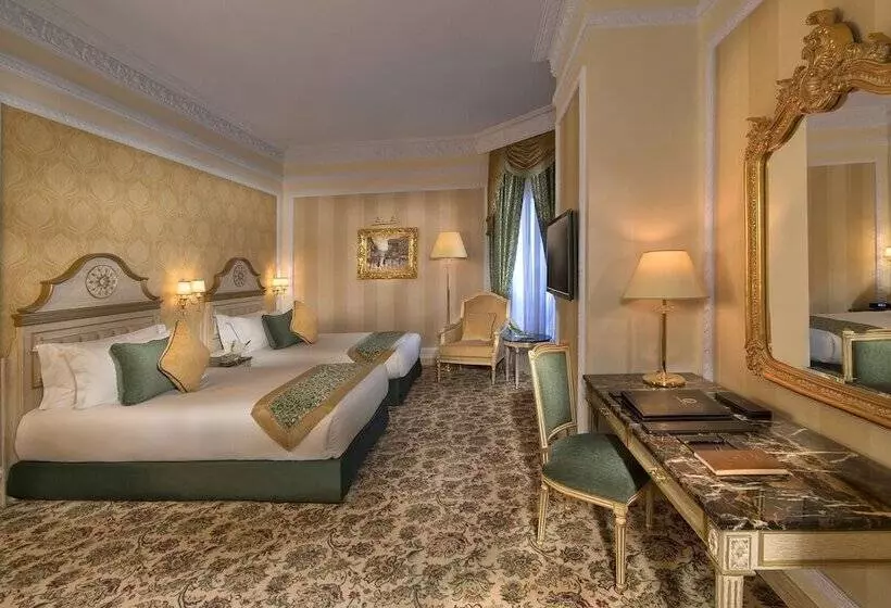 Hotel Royal Rose Abu Dhabi, A Curio By Hilton Affiliated