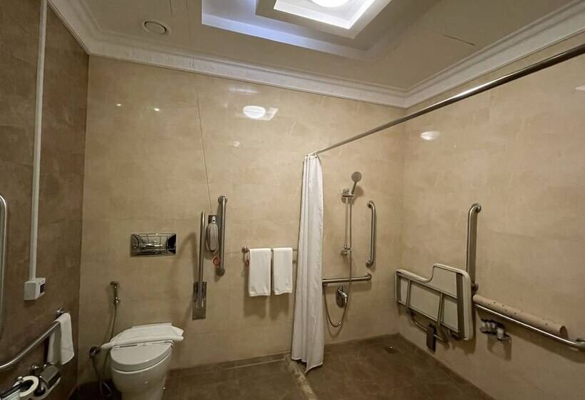 Hotel Royal Rose Abu Dhabi, A Curio By Hilton Affiliated