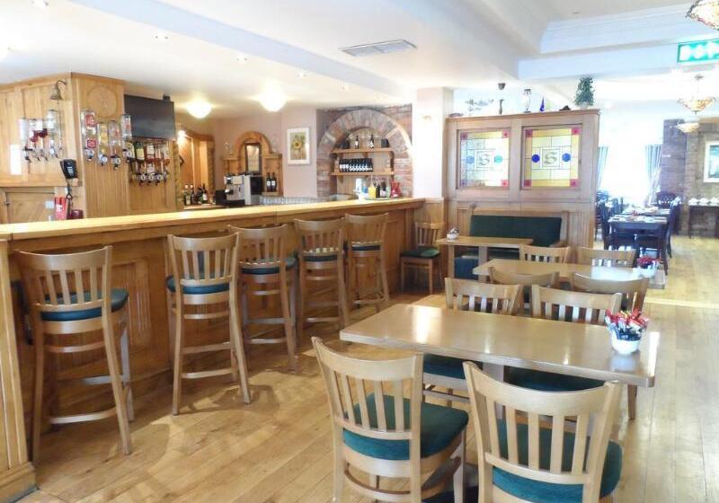 Hotel The Address Sligo