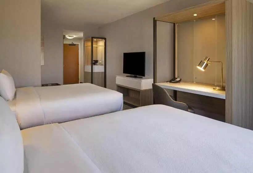 فندق Springhill Suites By Marriott Turlock