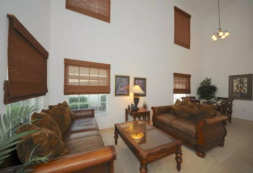 호텔 Starmark Vacation Homes