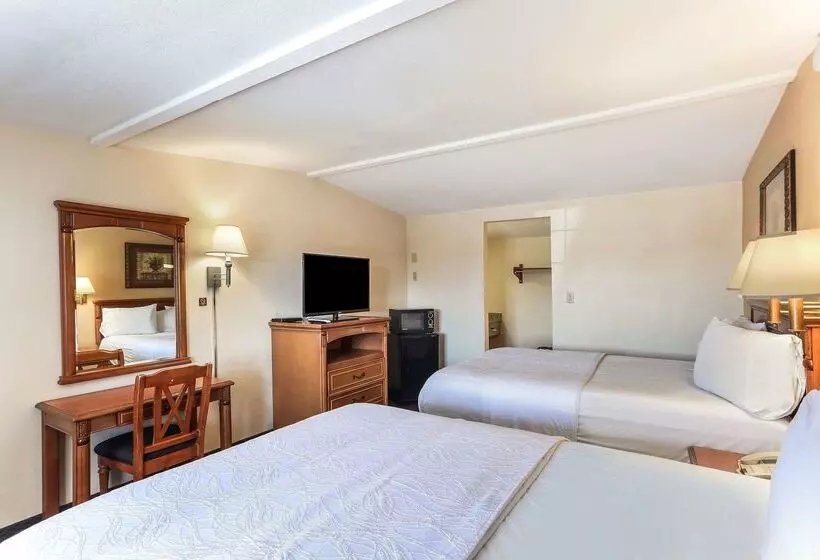 מוטל Americas Best Value Inn And Suites El Centro