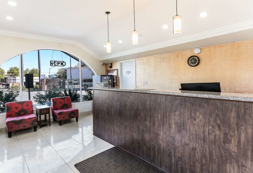 מוטל Americas Best Value Inn And Suites El Centro