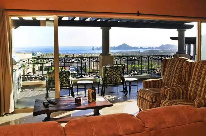 Ventanas Hotel & Residences