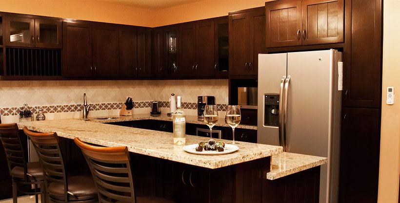 Ventanas Hotel & Residences