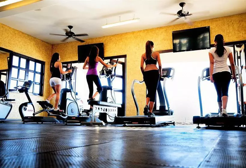 Ventanas Hotel & Residences