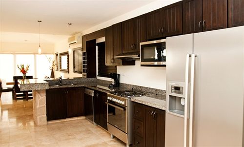 Ventanas Hotel & Residences